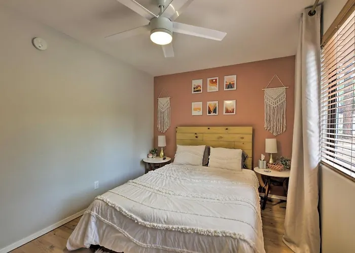 Trail Access: Pet-friendly In Show Low! Show Low